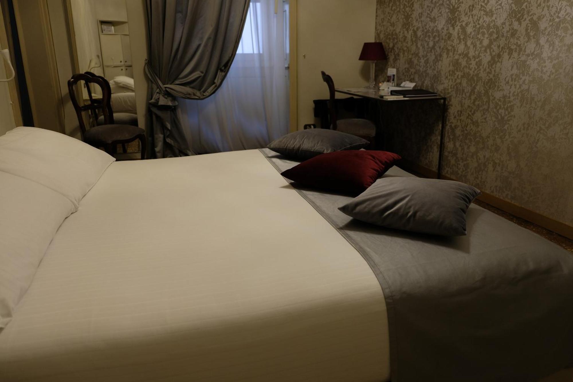 Appartement Residenza Palazzo Negri à Vérone Extérieur photo