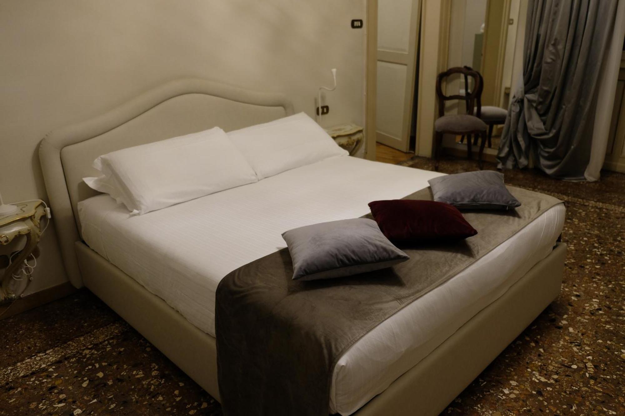 Appartement Residenza Palazzo Negri à Vérone Extérieur photo